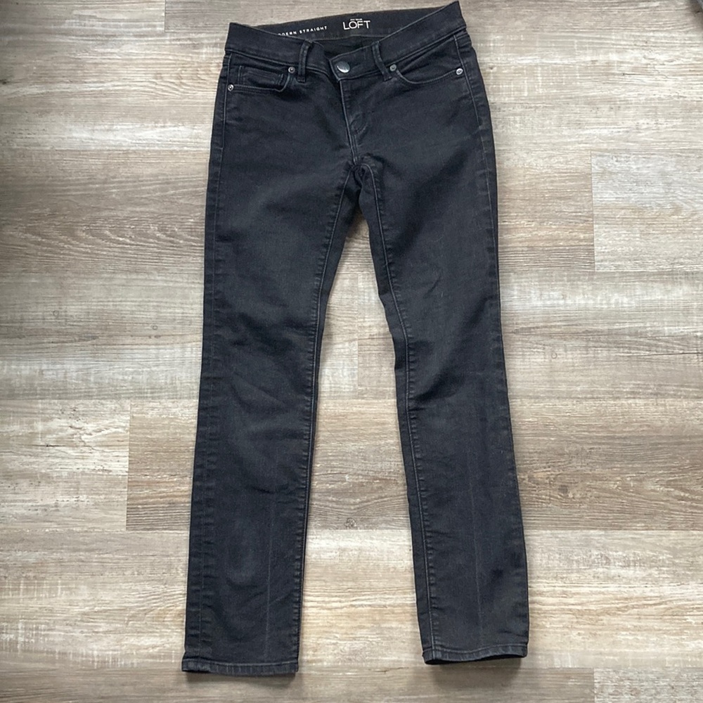 Loft 25/0 P straight black jeans